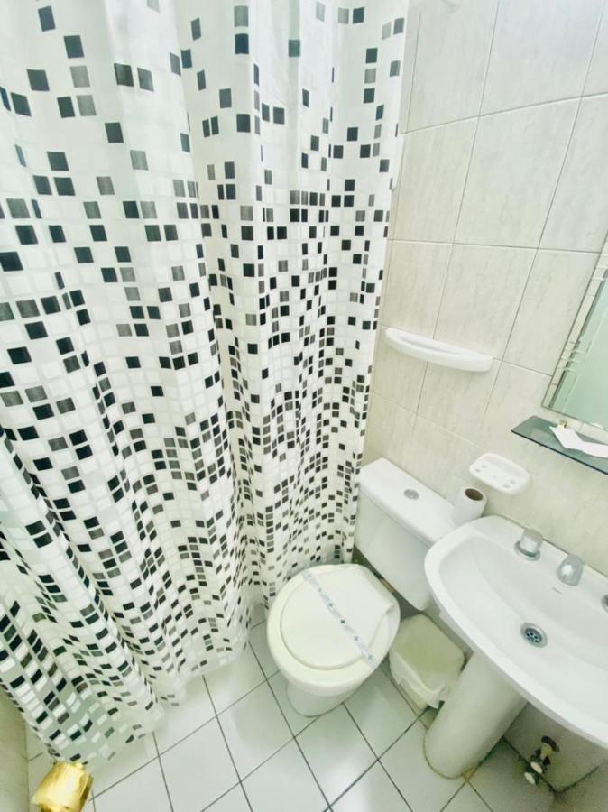 Hotel Tandil Puerto Madryn Eksteriør billede