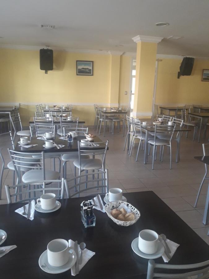 Hotel Tandil Puerto Madryn Eksteriør billede