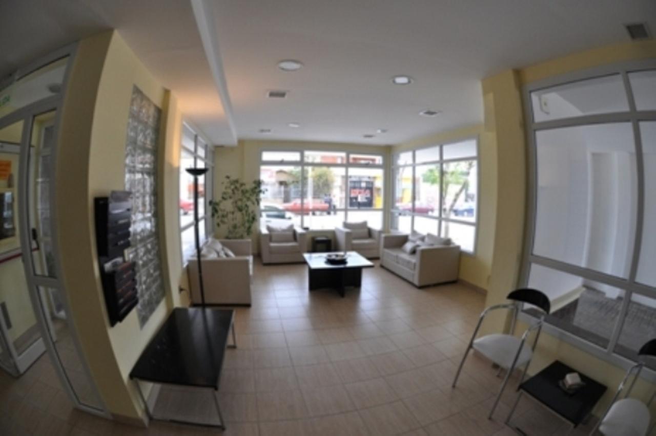 Hotel Tandil Puerto Madryn Eksteriør billede